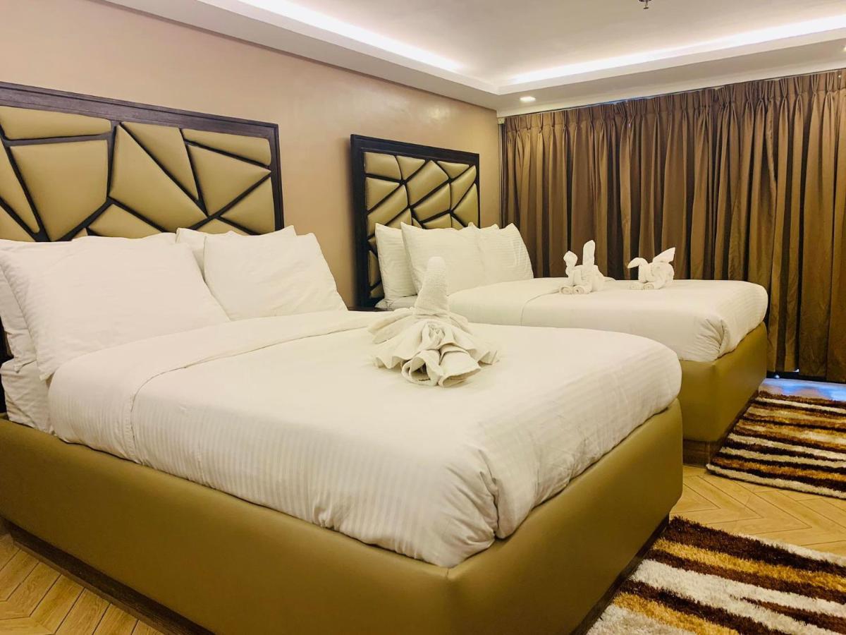 金银岛酒店带迷你水上乐园 Masbate City 外观 照片