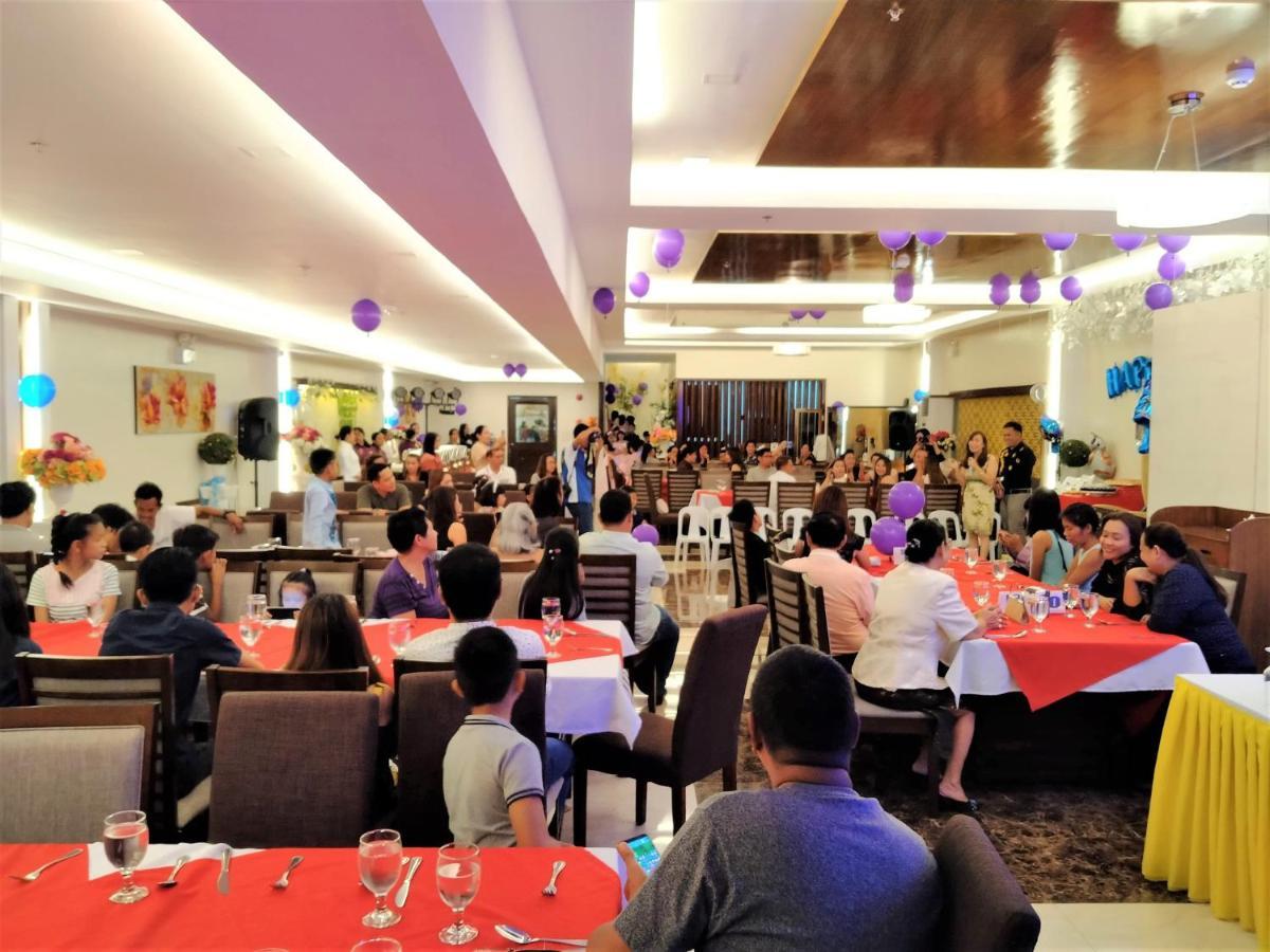 金银岛酒店带迷你水上乐园 Masbate City 外观 照片